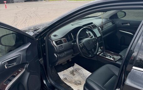 Toyota Camry, 2017 год, 2 500 000 рублей, 9 фотография