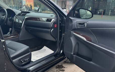 Toyota Camry, 2017 год, 2 500 000 рублей, 19 фотография
