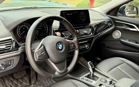 BMW 1 серия, 2022 год, 1 792 000 рублей, 16 фотография