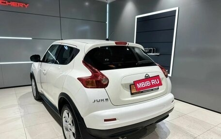 Nissan Juke II, 2012 год, 990 000 рублей, 8 фотография