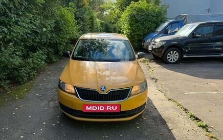 Skoda Rapid I, 2017 год, 415 000 рублей, 2 фотография