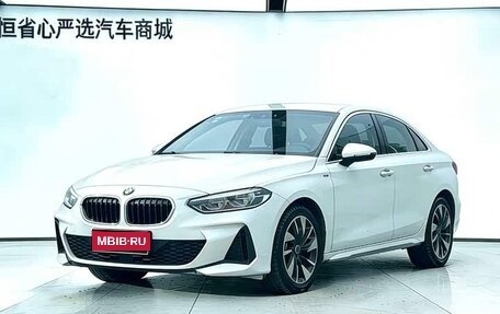 BMW 1 серия, 2023 год, 1 680 000 рублей, 1 фотография