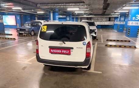 Toyota Probox I, 2003 год, 560 000 рублей, 2 фотография