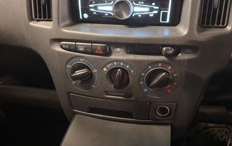 Toyota Probox I, 2003 год, 560 000 рублей, 6 фотография