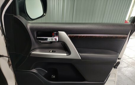 Toyota Land Cruiser 200, 2014 год, 4 799 000 рублей, 15 фотография