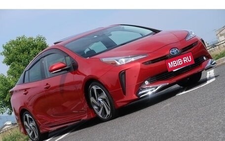 Toyota Prius IV XW50, 2022 год, 1 808 000 рублей, 11 фотография
