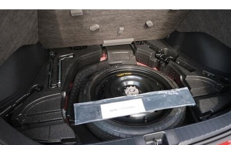 Toyota Prius IV XW50, 2022 год, 1 808 000 рублей, 17 фотография