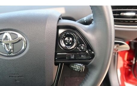 Toyota Prius IV XW50, 2022 год, 1 808 000 рублей, 23 фотография