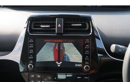 Toyota Prius IV XW50, 2022 год, 1 808 000 рублей, 29 фотография