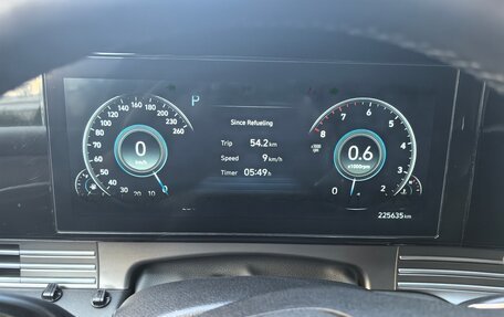 Hyundai Grandeur, 2022 год, 1 600 000 рублей, 6 фотография