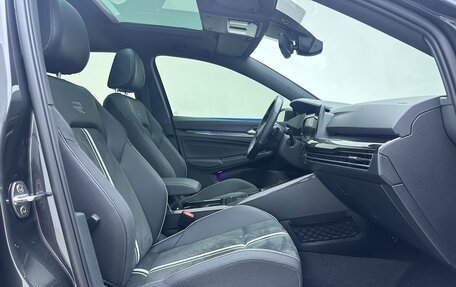 Volkswagen Golf VIII, 2021 год, 1 920 000 рублей, 9 фотография