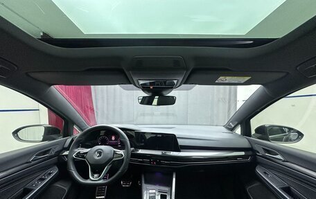 Volkswagen Golf VIII, 2021 год, 1 920 000 рублей, 8 фотография