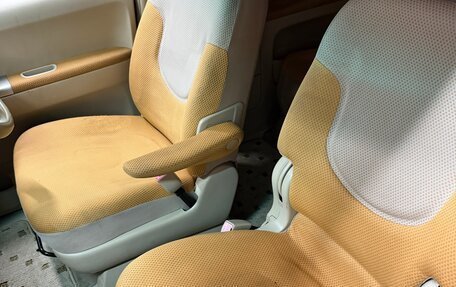 Toyota Porte II, 2005 год, 650 000 рублей, 17 фотография