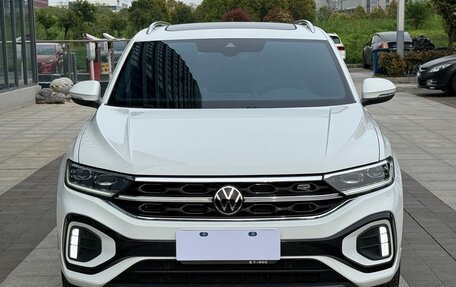 Volkswagen T-Roc I, 2025 год, 1 905 000 рублей, 2 фотография