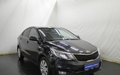 KIA Rio III рестайлинг, 2017 год, 1 047 000 рублей, 3 фотография