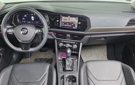 Volkswagen Jetta VII, 2021 год, 1 840 000 рублей, 5 фотография