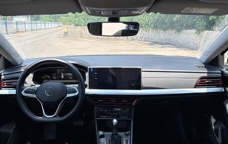 Volkswagen Lavida, 2023 год, 1 325 000 рублей, 9 фотография
