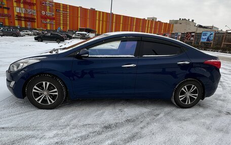 Hyundai Avante, 2011 год, 800 000 рублей, 7 фотография