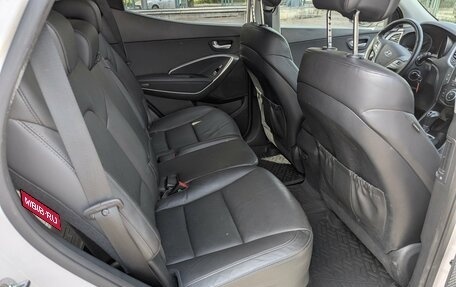 Hyundai Santa Fe III рестайлинг, 2017 год, 2 170 000 рублей, 22 фотография
