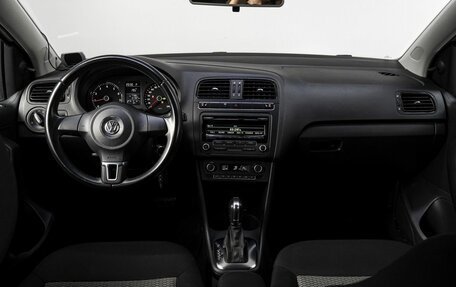 Volkswagen Polo VI (EU Market), 2014 год, 859 000 рублей, 17 фотография