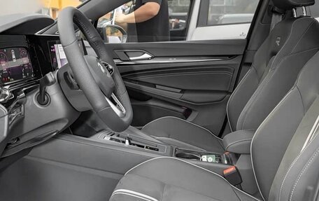 Volkswagen Golf VIII, 2022 год, 1 790 000 рублей, 7 фотография