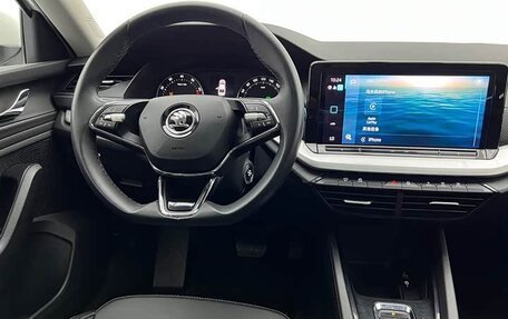 Skoda Octavia IV, 2021 год, 2 050 000 рублей, 11 фотография