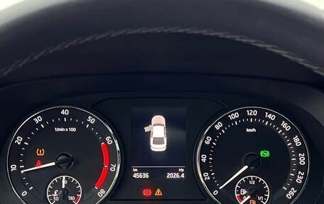 Skoda Octavia IV, 2021 год, 2 050 000 рублей, 13 фотография