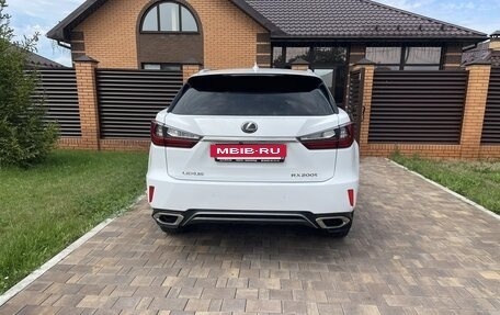 Lexus RX IV рестайлинг, 2016 год, 3 450 000 рублей, 4 фотография