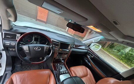 Lexus LX III, 2011 год, 4 500 000 рублей, 13 фотография