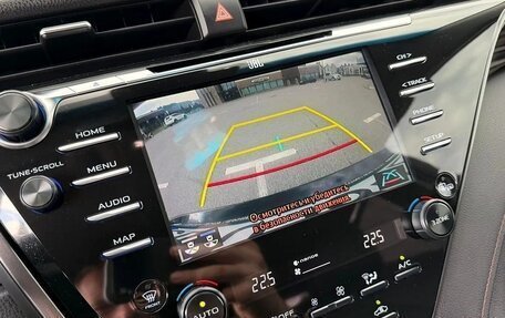 Toyota Camry, 2019 год, 2 050 000 рублей, 6 фотография