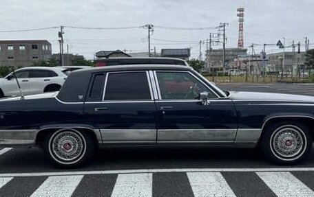 Cadillac Fleetwood I, 1991 год, 7 400 000 рублей, 3 фотография