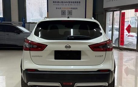 Nissan Qashqai, 2022 год, 1 890 000 рублей, 5 фотография