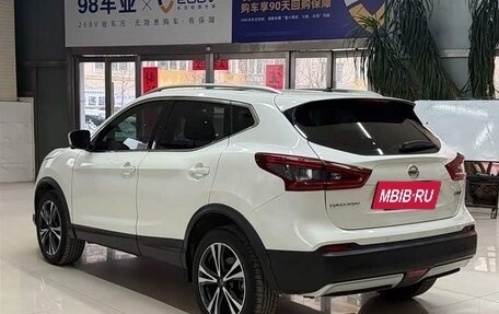 Nissan Qashqai, 2022 год, 1 890 000 рублей, 4 фотография