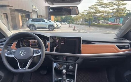 Volkswagen Bora, 2022 год, 1 402 000 рублей, 8 фотография