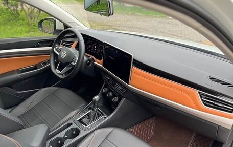 Volkswagen Bora, 2022 год, 1 363 000 рублей, 10 фотография