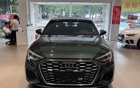Audi A3, 2023 год, 2 300 000 рублей, 2 фотография