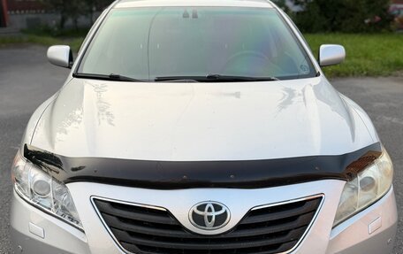 Toyota Camry, 2008 год, 1 120 000 рублей, 2 фотография