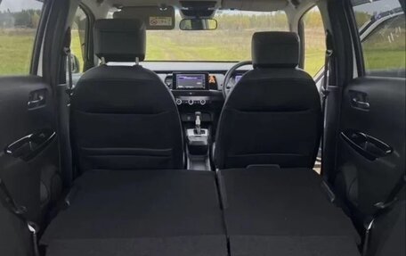 Honda Fit, 2020 год, 830 000 рублей, 16 фотография