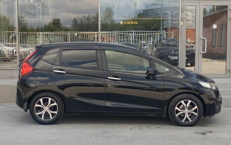 Honda Fit III, 2014 год, 950 000 рублей, 4 фотография