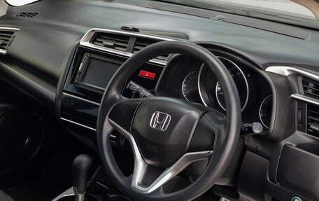Honda Fit III, 2014 год, 950 000 рублей, 11 фотография