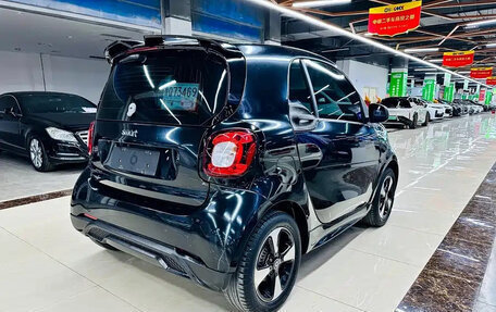 Smart Fortwo III, 2018 год, 1 200 999 рублей, 5 фотография