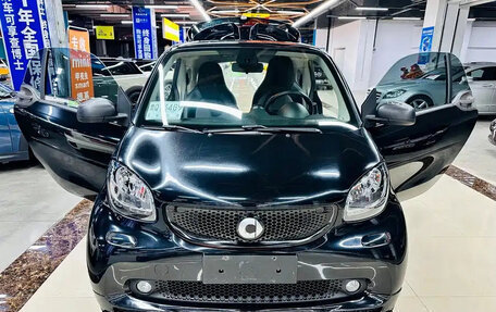 Smart Fortwo III, 2018 год, 1 200 999 рублей, 9 фотография