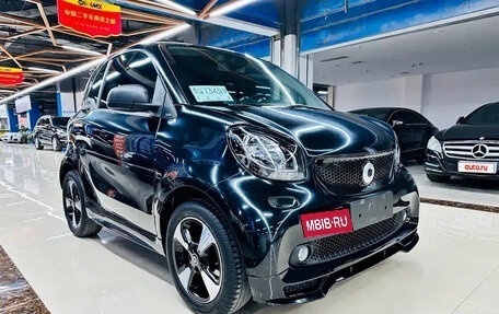 Smart Fortwo III, 2018 год, 1 200 999 рублей, 3 фотография