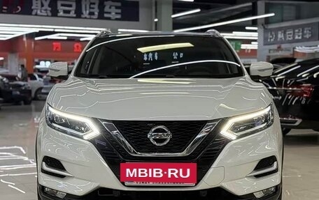 Nissan Qashqai, 2022 год, 1 620 000 рублей, 2 фотография