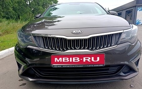 KIA Optima IV, 2018 год, 2 025 000 рублей, 8 фотография
