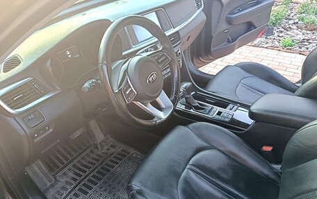 KIA Optima IV, 2018 год, 2 025 000 рублей, 33 фотография