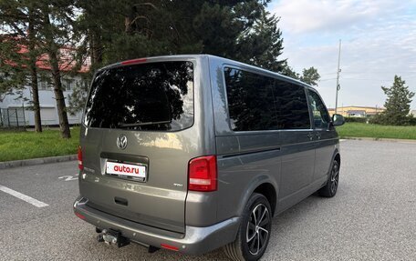 Volkswagen Multivan T5, 2010 год, 2 400 000 рублей, 5 фотография