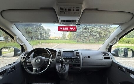 Volkswagen Multivan T5, 2010 год, 2 400 000 рублей, 15 фотография