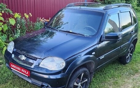 Chevrolet Niva I рестайлинг, 2012 год, 500 000 рублей, 2 фотография