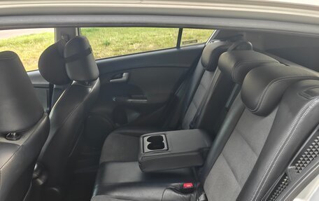 Honda Insight II рестайлинг, 2011 год, 1 099 000 рублей, 12 фотография
